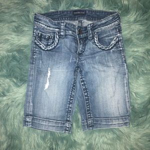 Distressed Jean Shorts Super Cute!!!🌼🌼